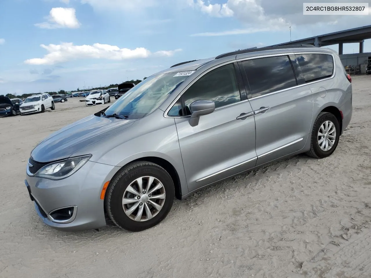 2017 Chrysler Pacifica Touring L VIN: 2C4RC1BG8HR532807 Lot: 71931324