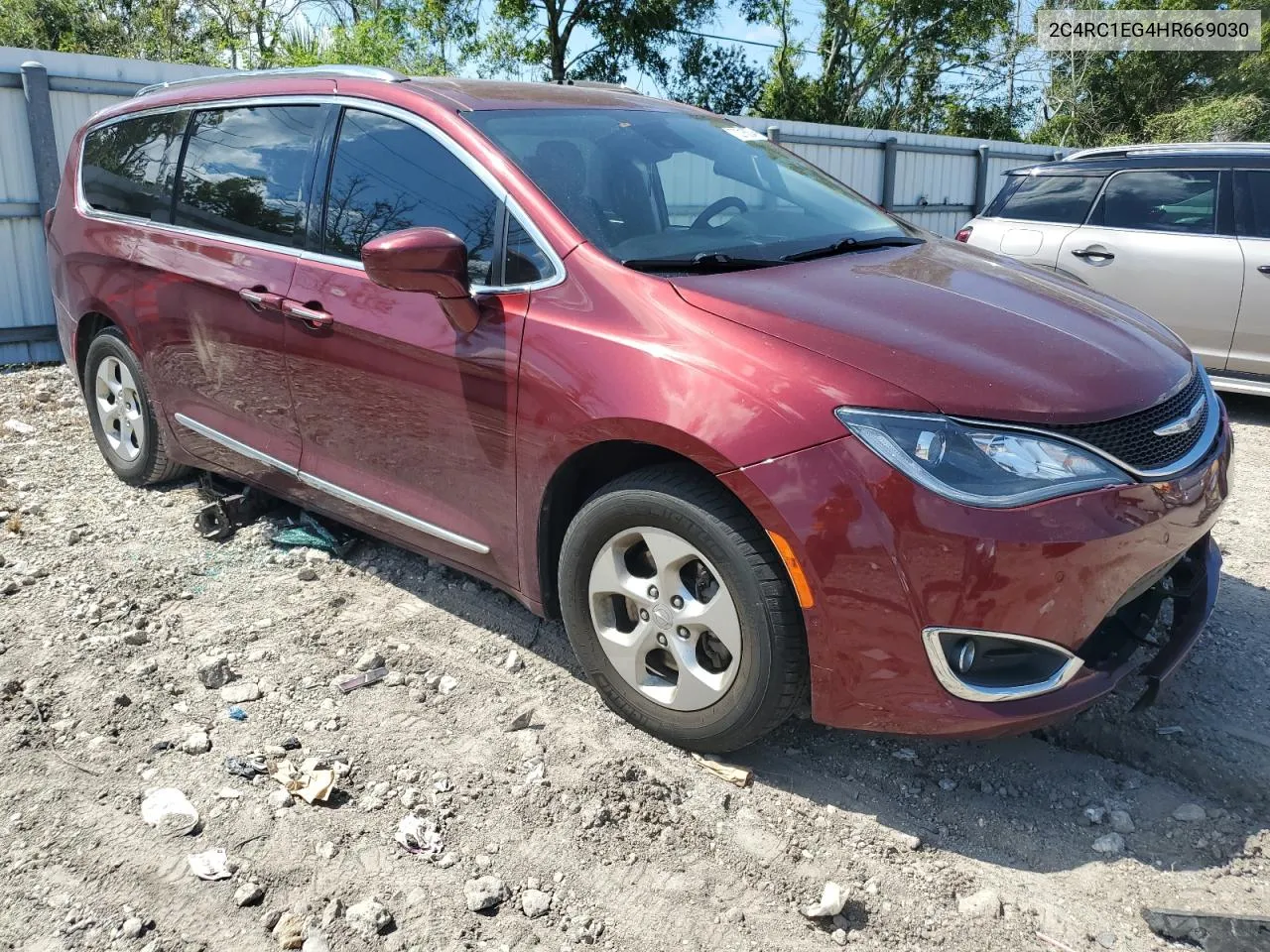 2017 Chrysler Pacifica Touring L Plus VIN: 2C4RC1EG4HR669030 Lot: 72218004