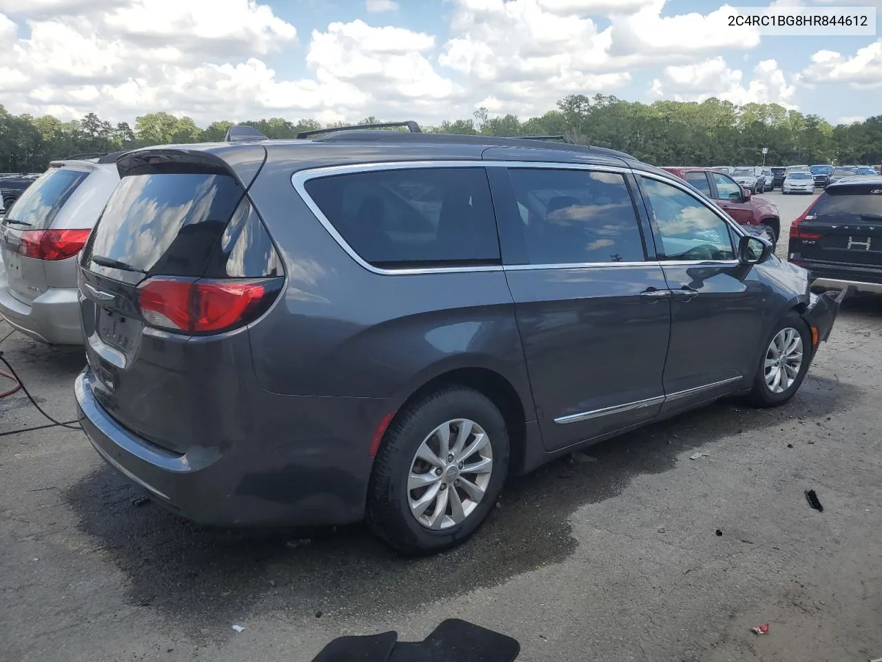 2C4RC1BG8HR844612 2017 Chrysler Pacifica Touring L