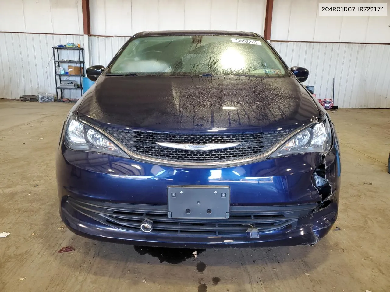 2C4RC1DG7HR722174 2017 Chrysler Pacifica Touring