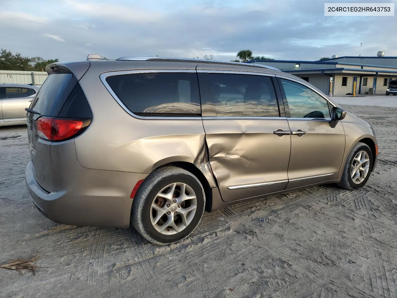 2017 Chrysler Pacifica Touring L Plus VIN: 2C4RC1EG2HR643753 Lot: 77501474