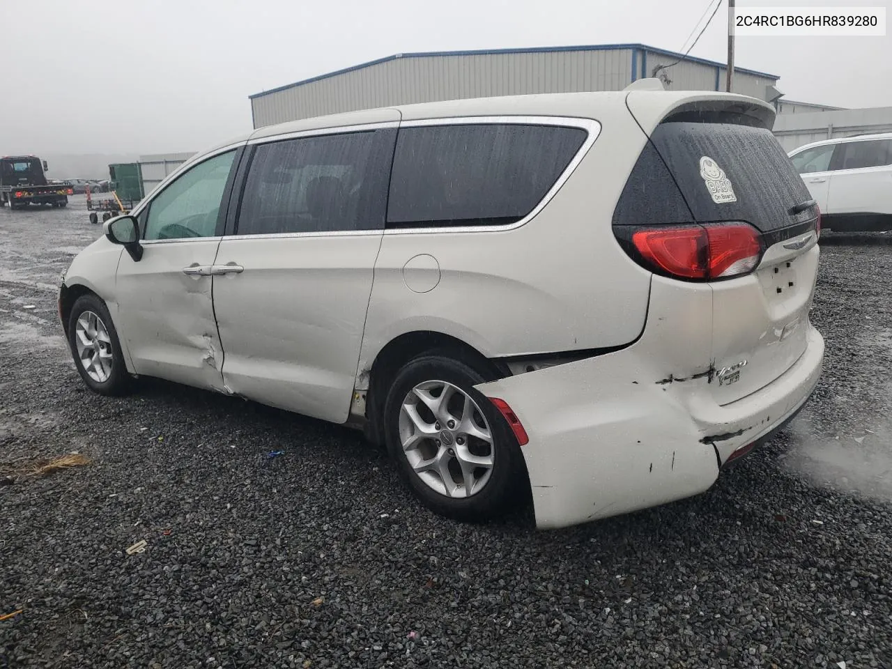 2017 Chrysler Pacifica Touring L VIN: 2C4RC1BG6HR839280 Lot: 79538644