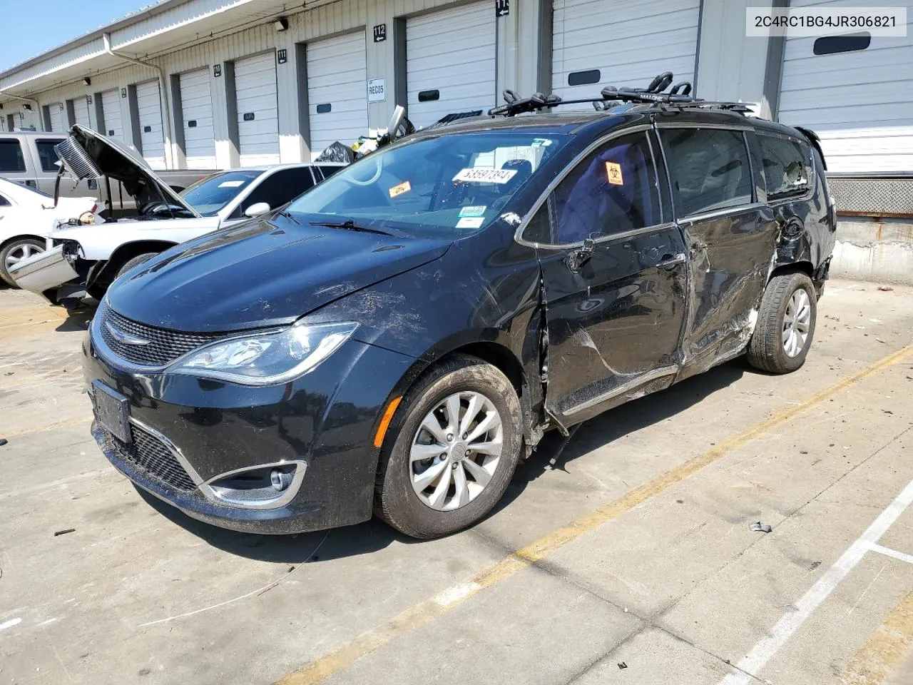 2018 Chrysler Pacifica Touring L VIN: 2C4RC1BG4JR306821 Lot: 63597394