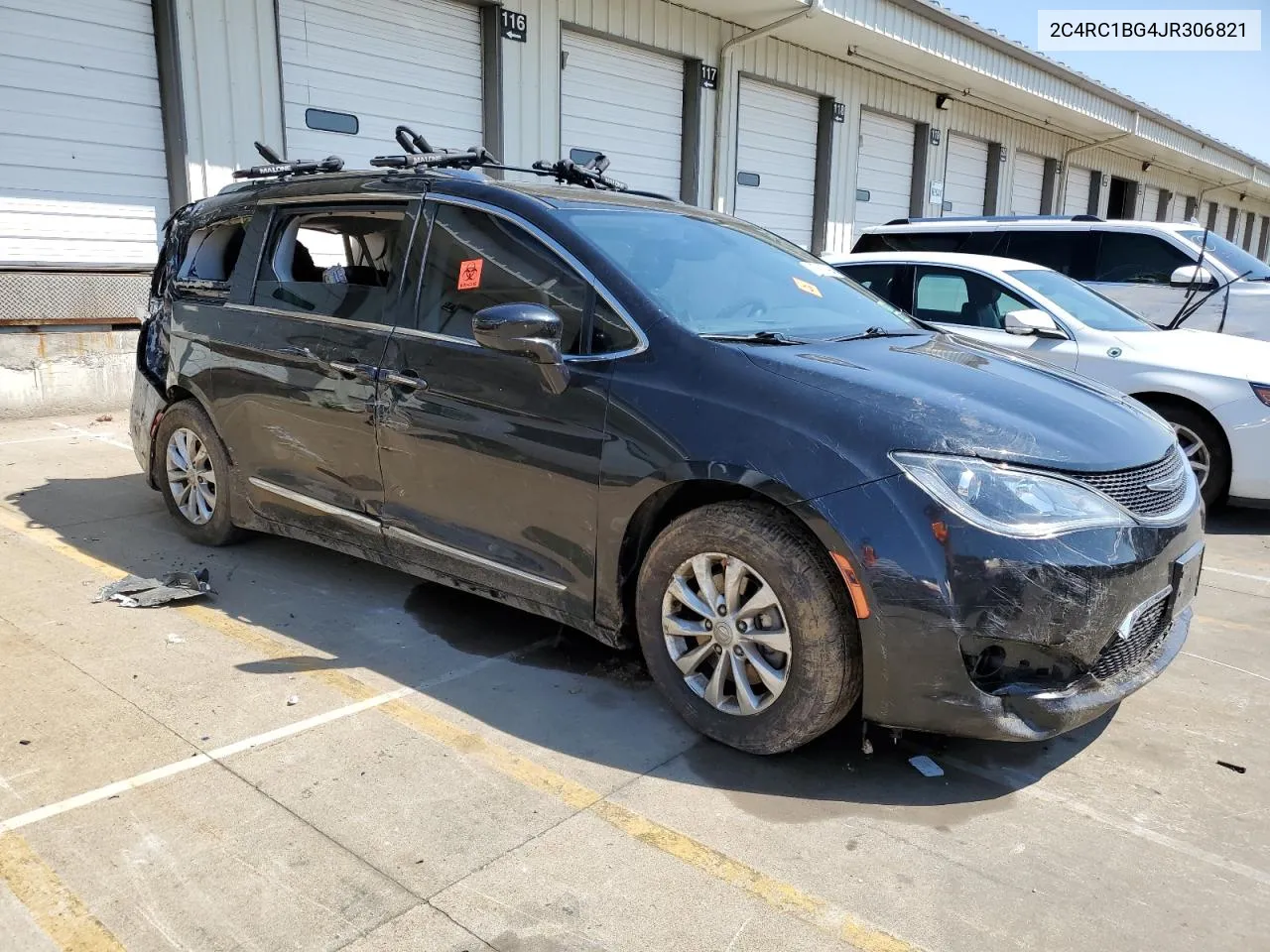 2018 Chrysler Pacifica Touring L VIN: 2C4RC1BG4JR306821 Lot: 63597394