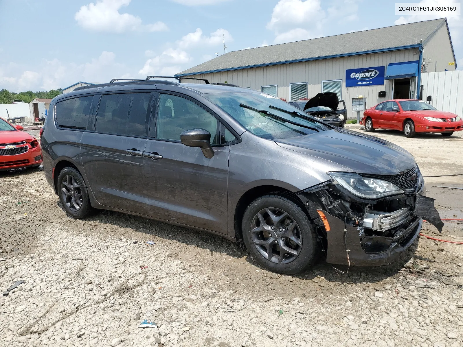 2018 Chrysler Pacifica Touring Plus VIN: 2C4RC1FG1JR306169 Lot: 64122754