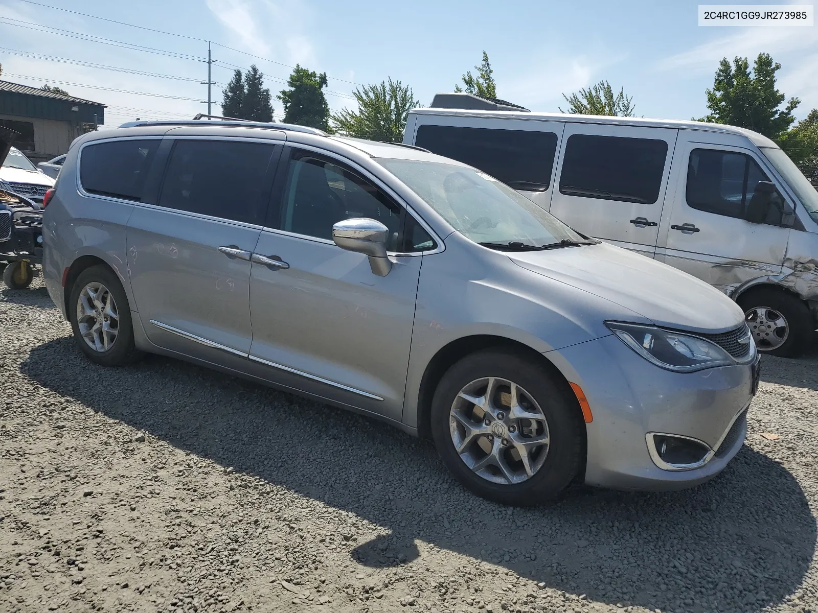 2C4RC1GG9JR273985 2018 Chrysler Pacifica Limited