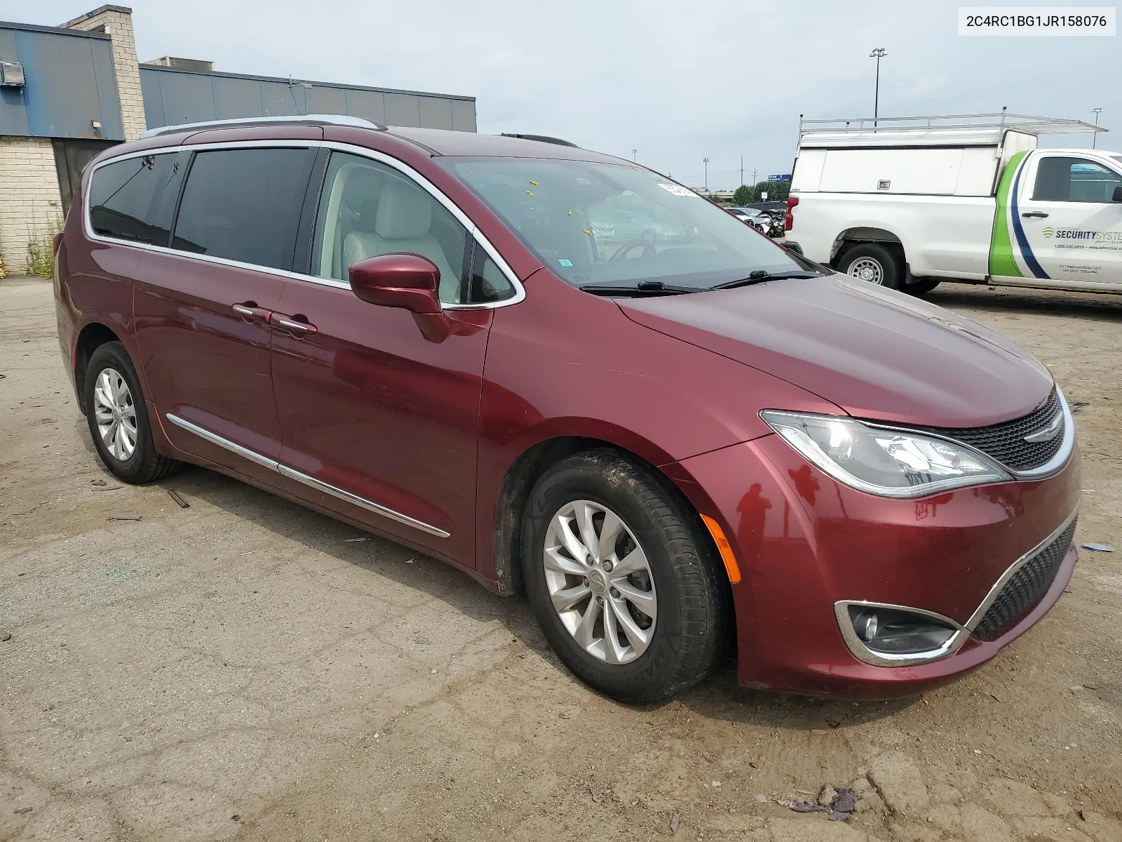 2018 Chrysler Pacifica Touring L VIN: 2C4RC1BG1JR158076 Lot: 65536594