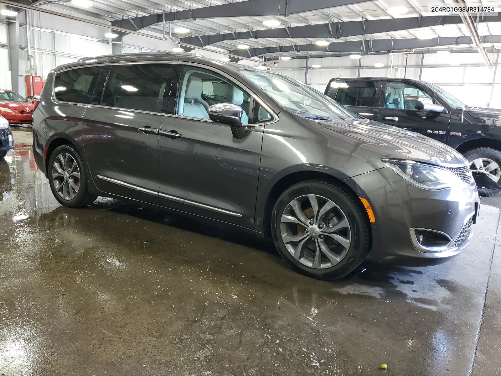 2018 Chrysler Pacifica Limited VIN: 2C4RC1GG8JR314784 Lot: 66731094