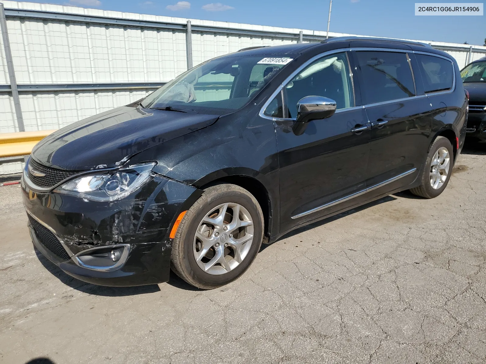 2C4RC1GG6JR154906 2018 Chrysler Pacifica Limited