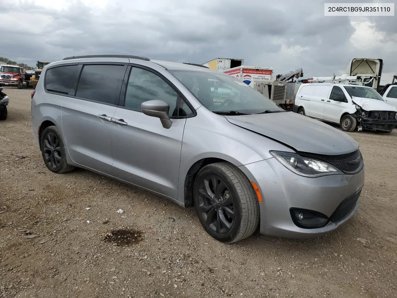 2018 Chrysler Pacifica Touring L VIN: 2C4RC1BG9JR351110 Lot: 69103374