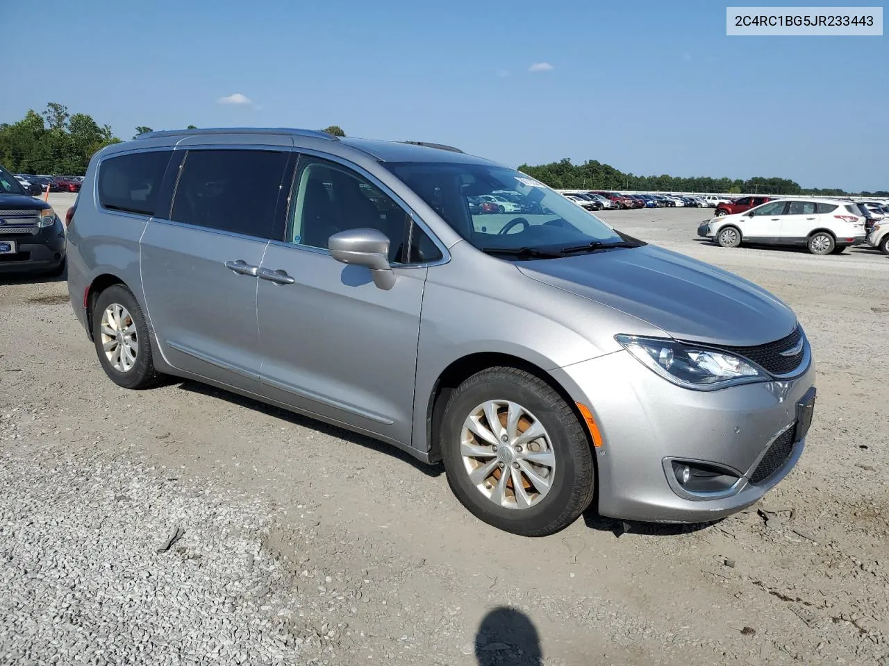 2018 Chrysler Pacifica Touring L VIN: 2C4RC1BG5JR233443 Lot: 69118354