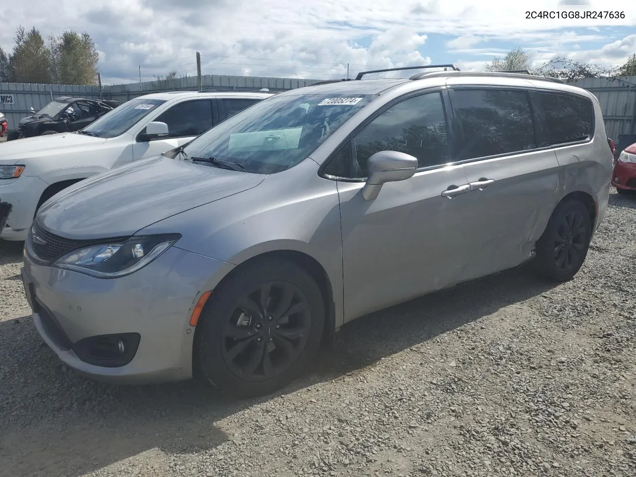 2C4RC1GG8JR247636 2018 Chrysler Pacifica Limited