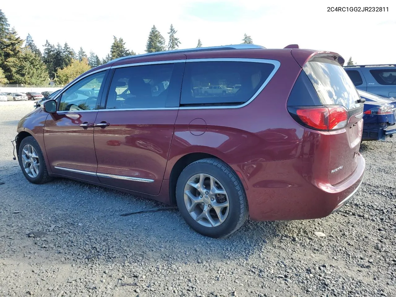 2018 Chrysler Pacifica Limited VIN: 2C4RC1GG2JR232811 Lot: 72567774