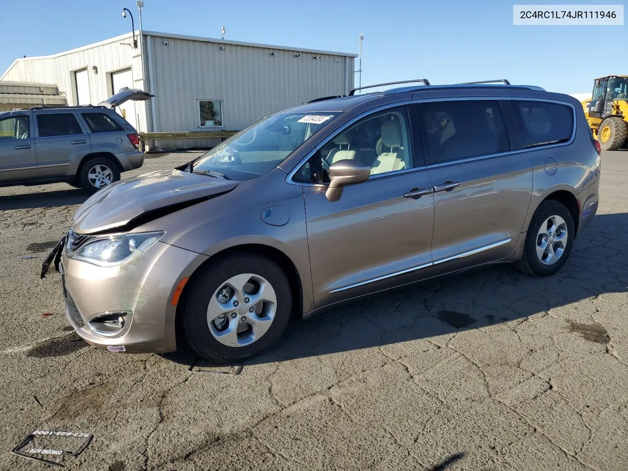 2018 Chrysler Pacifica Hybrid Touring L VIN: 2C4RC1L74JR111946 Lot: 73394334