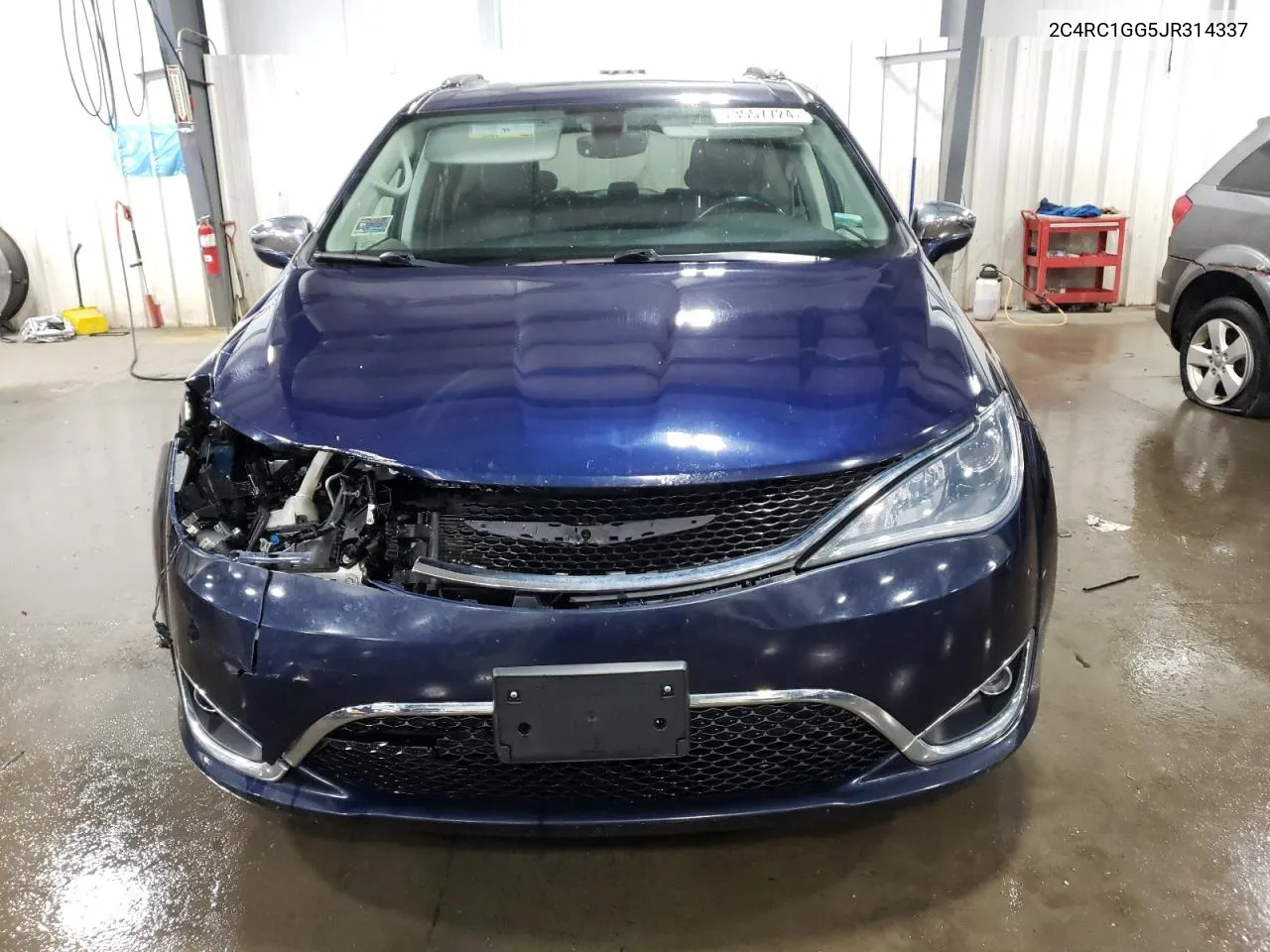 2018 Chrysler Pacifica Limited VIN: 2C4RC1GG5JR314337 Lot: 73557724