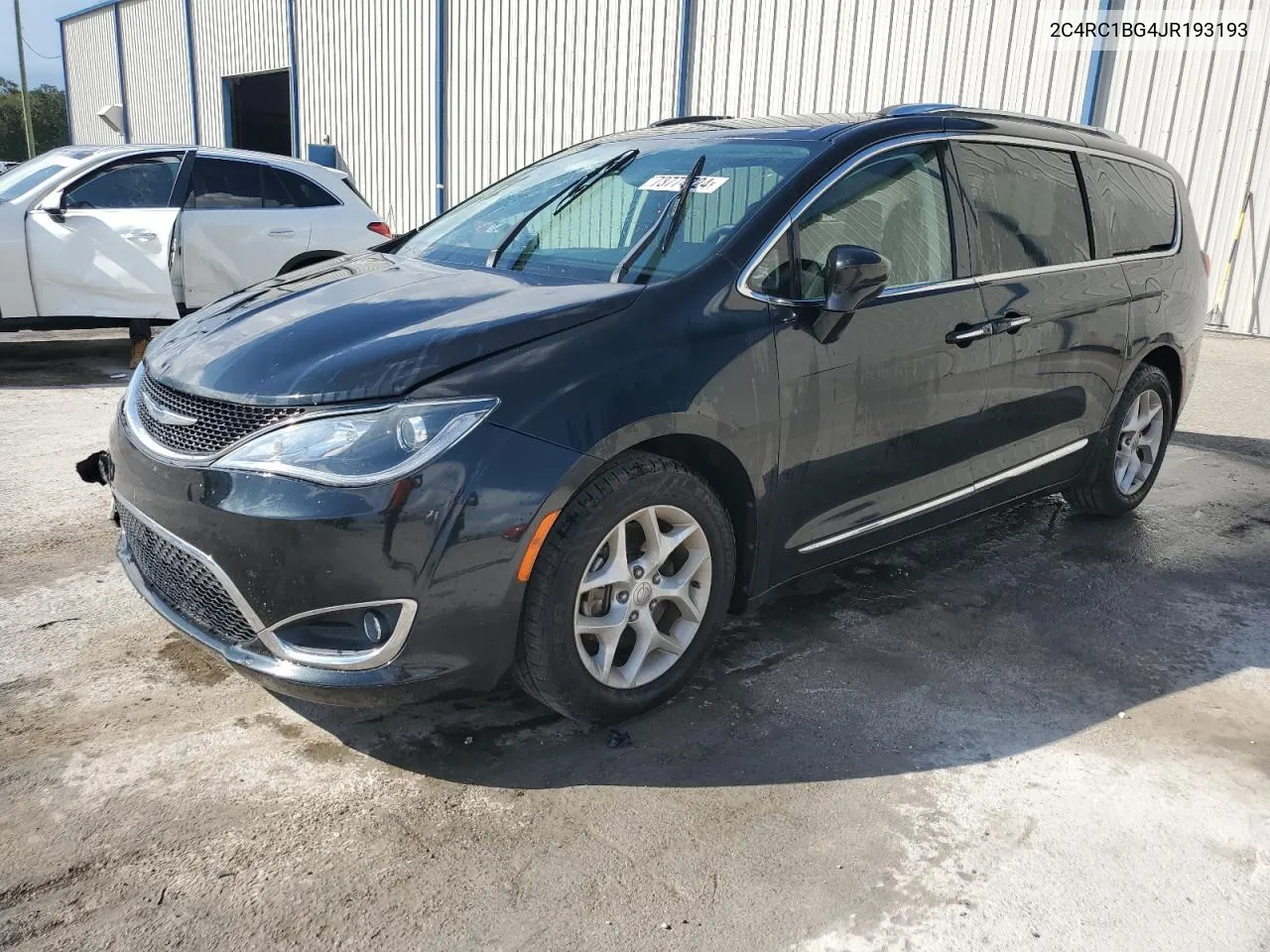 2018 Chrysler Pacifica Touring L VIN: 2C4RC1BG4JR193193 Lot: 73774724