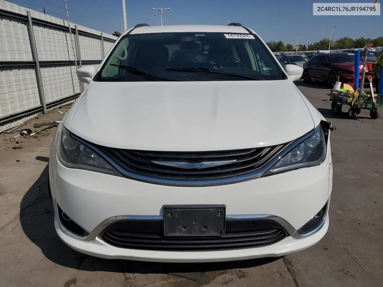 2018 Chrysler Pacifica Hybrid Touring L VIN: 2C4RC1L76JR194795 Lot: 74735524