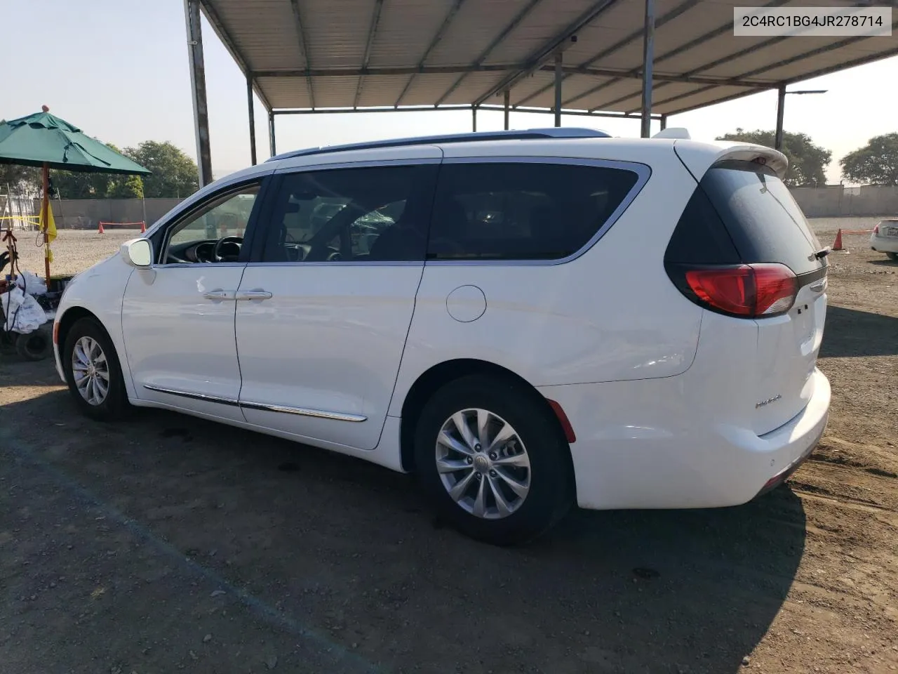 2018 Chrysler Pacifica Touring L VIN: 2C4RC1BG4JR278714 Lot: 74760954