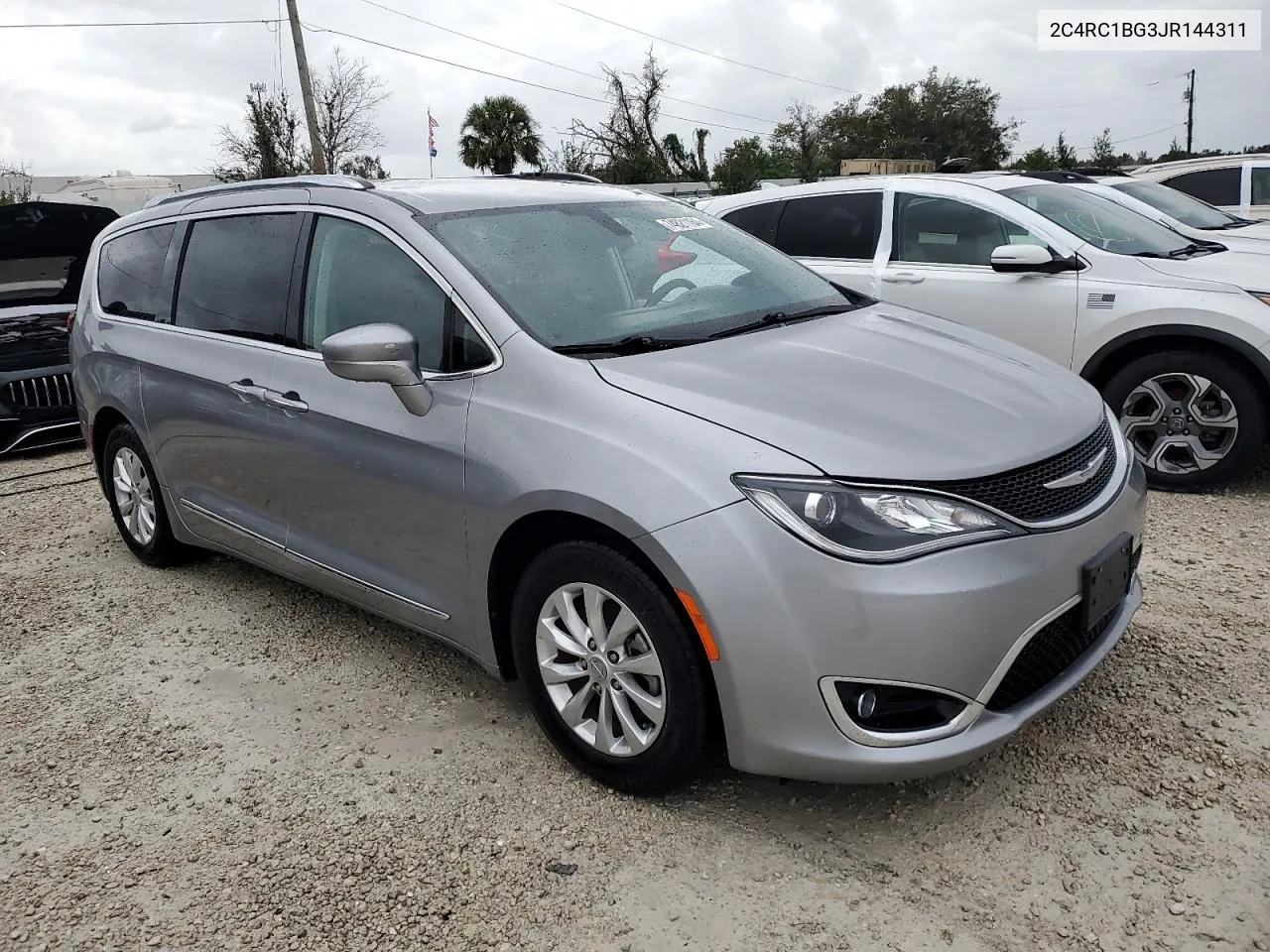 2018 Chrysler Pacifica Touring L VIN: 2C4RC1BG3JR144311 Lot: 74821164