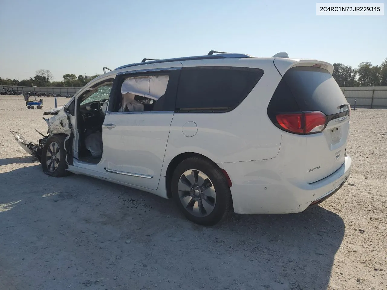 2018 Chrysler Pacifica Hybrid Limited VIN: 2C4RC1N72JR229345 Lot: 74933144