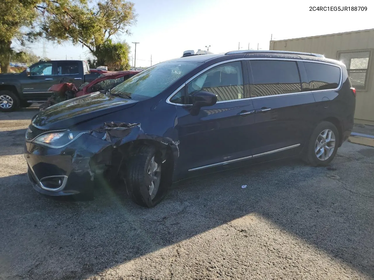 2018 Chrysler Pacifica Touring L Plus VIN: 2C4RC1EG5JR188709 Lot: 78465874