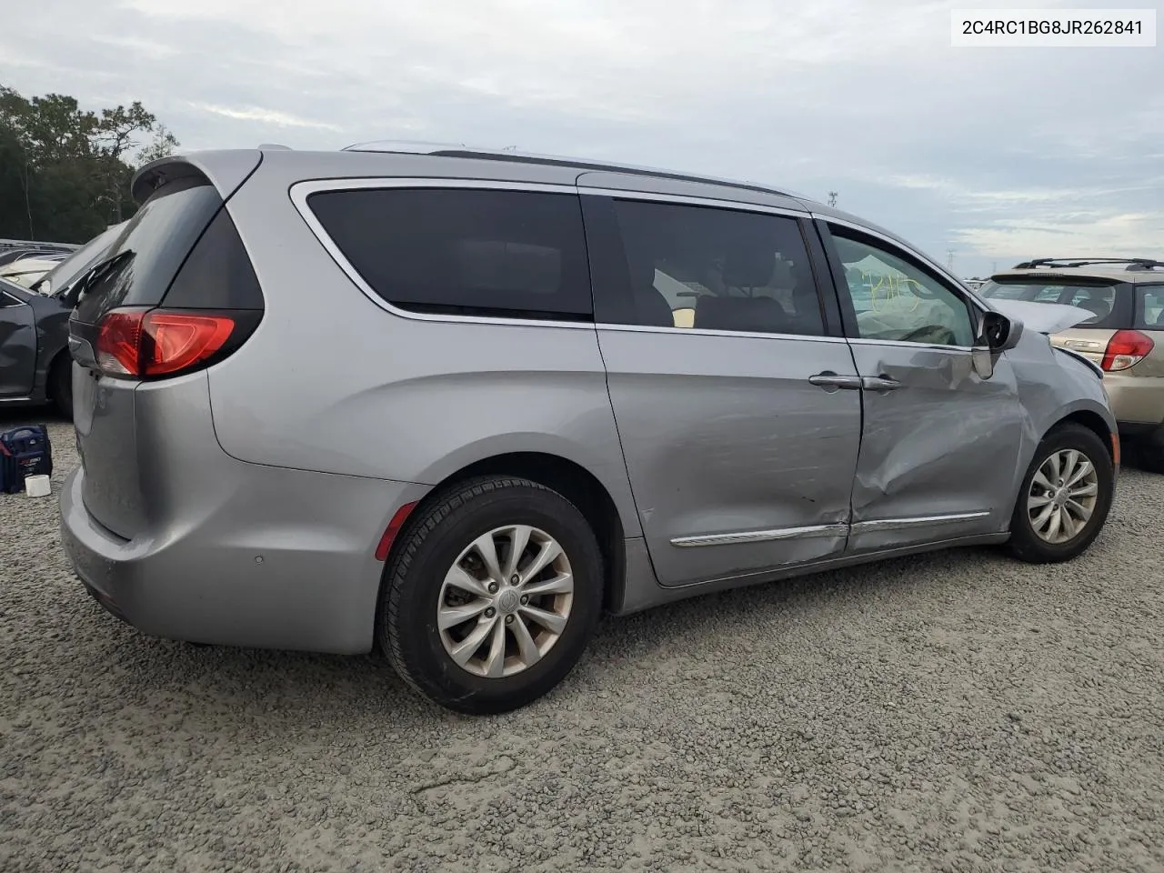 2018 Chrysler Pacifica Touring L VIN: 2C4RC1BG8JR262841 Lot: 79810444