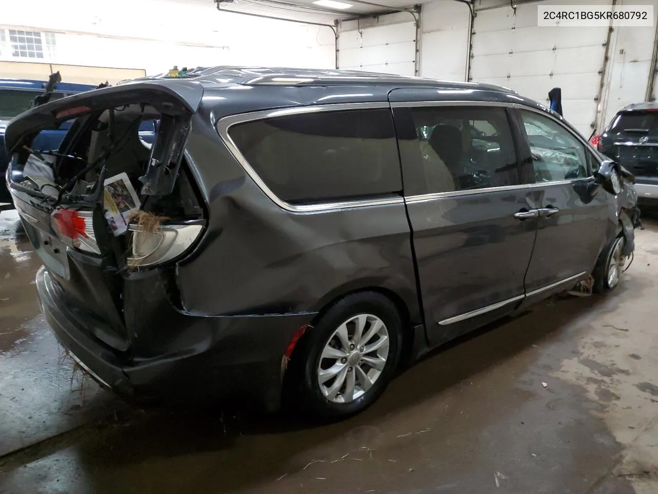 2019 Chrysler Pacifica Touring L VIN: 2C4RC1BG5KR680792 Lot: 59257283