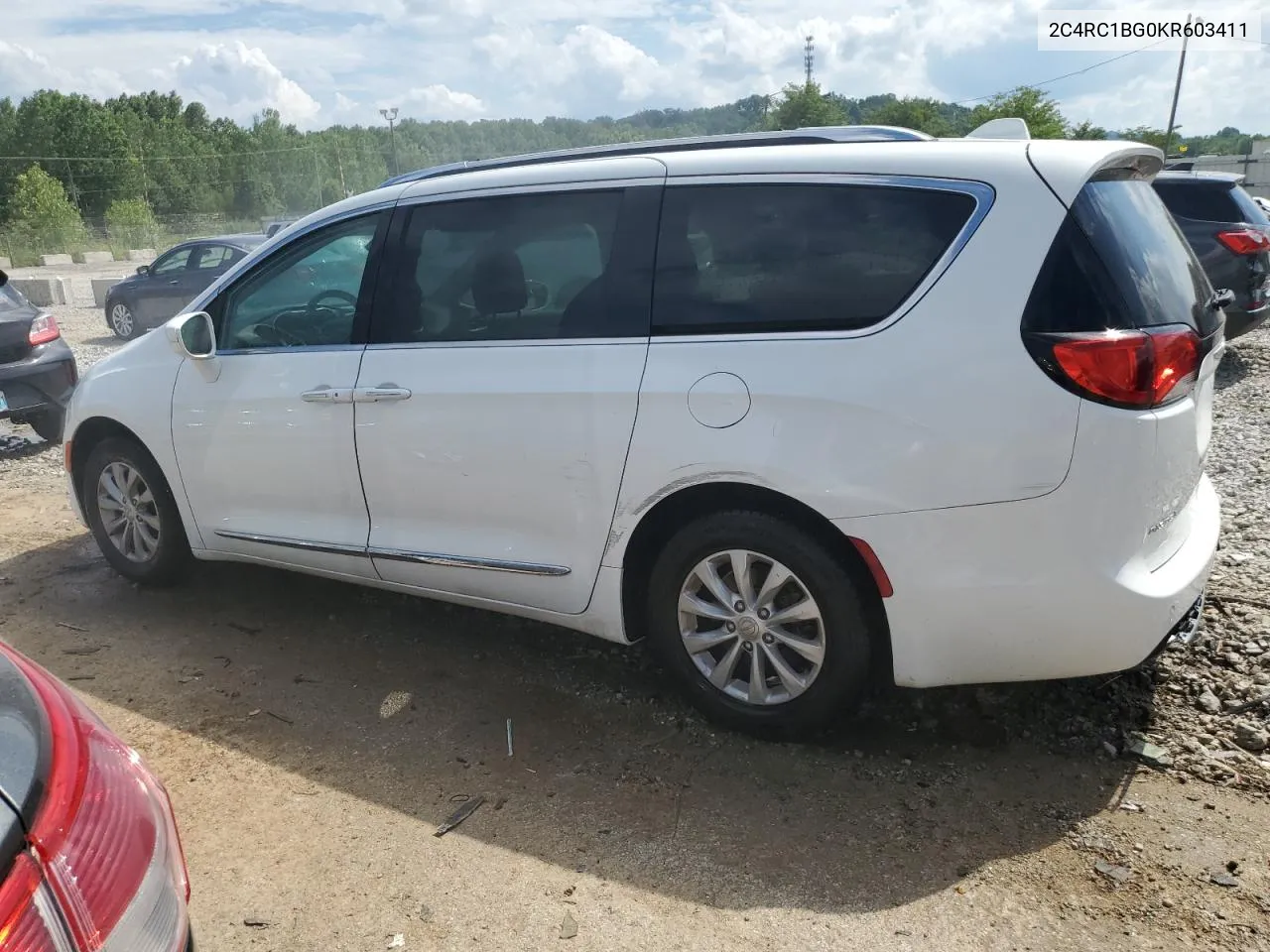 2019 Chrysler Pacifica Touring L VIN: 2C4RC1BG0KR603411 Lot: 62538474