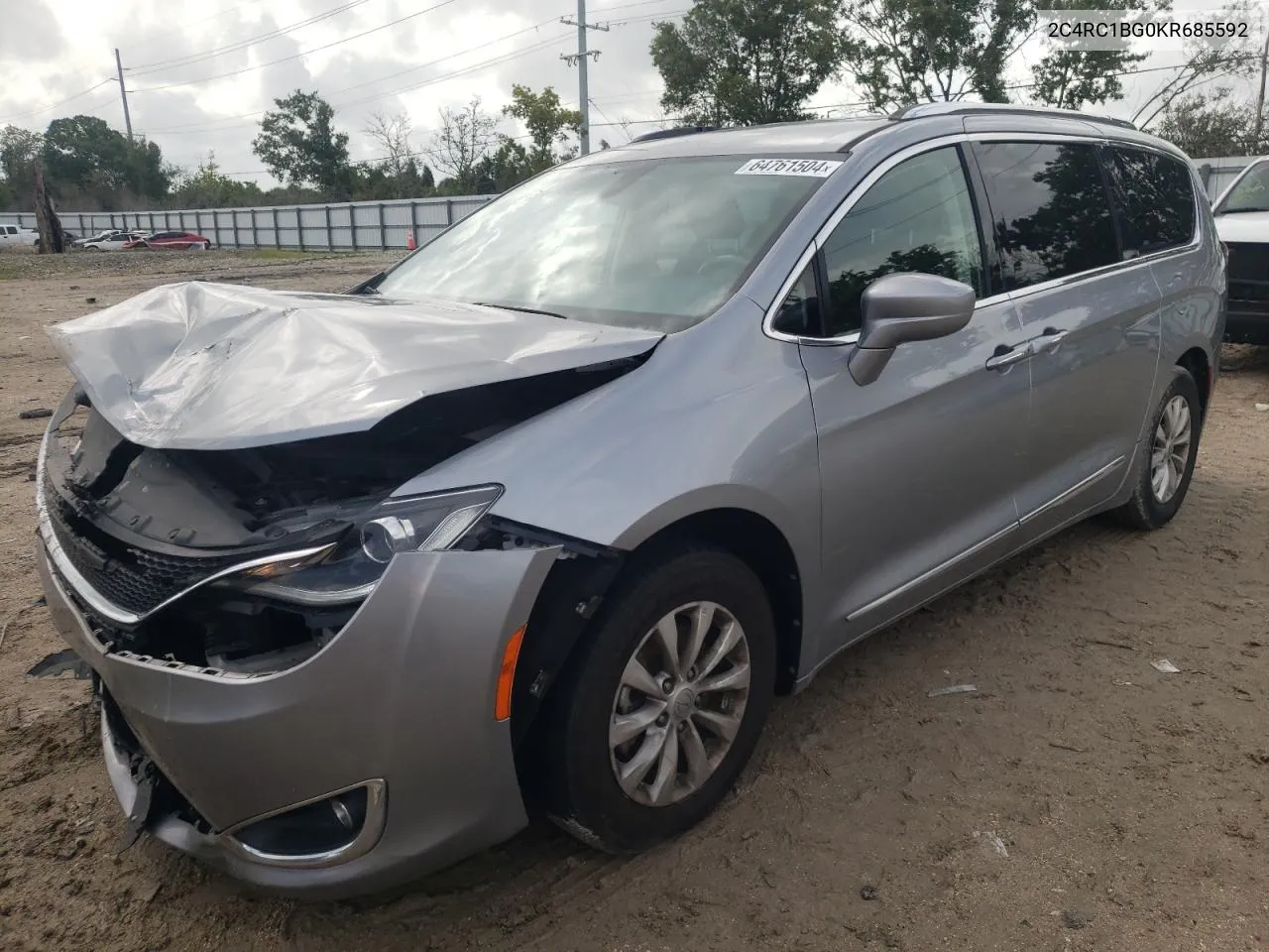 2019 Chrysler Pacifica Touring L VIN: 2C4RC1BG0KR685592 Lot: 64761504