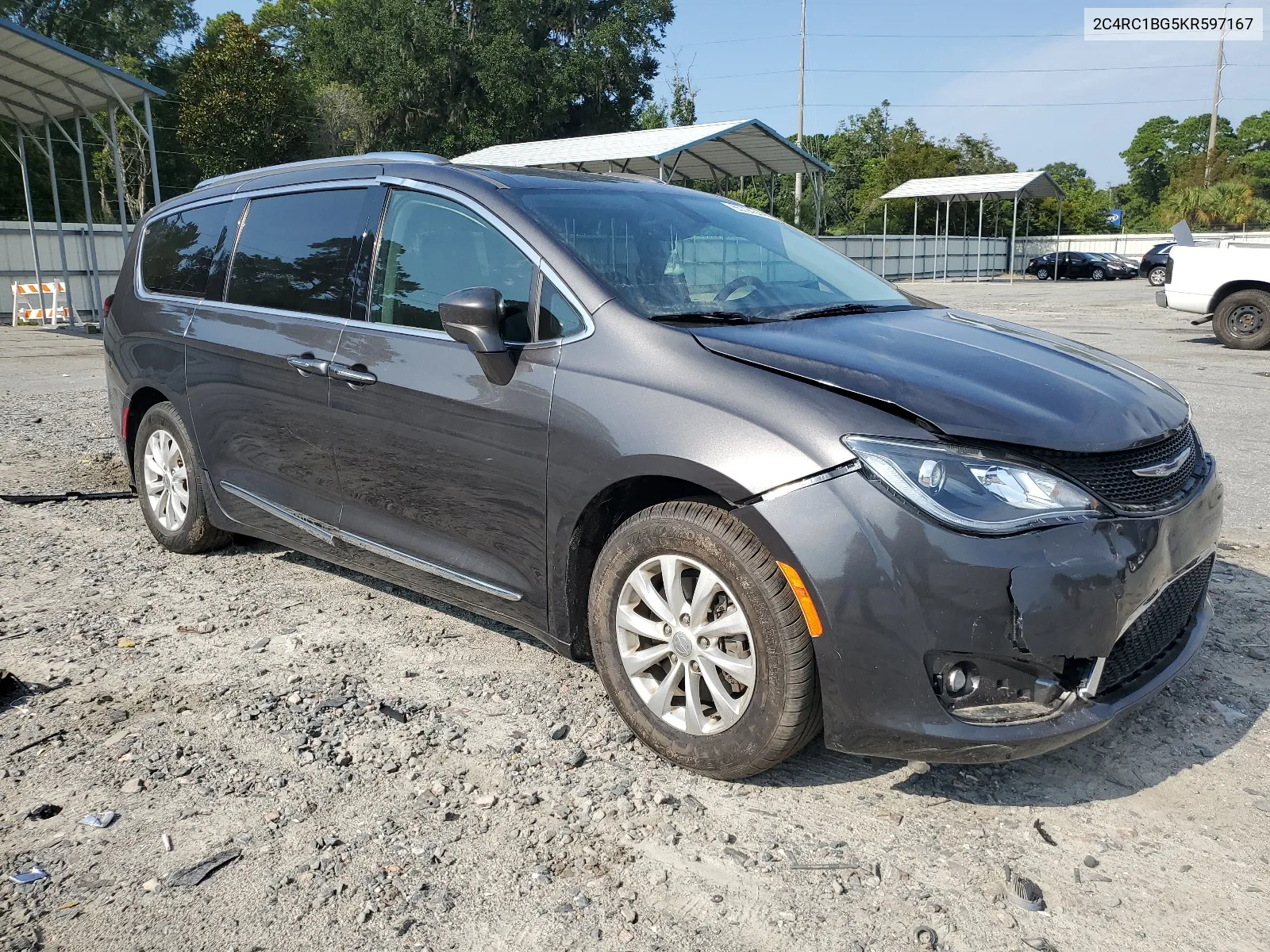 2019 Chrysler Pacifica Touring L VIN: 2C4RC1BG5KR597167 Lot: 65794344