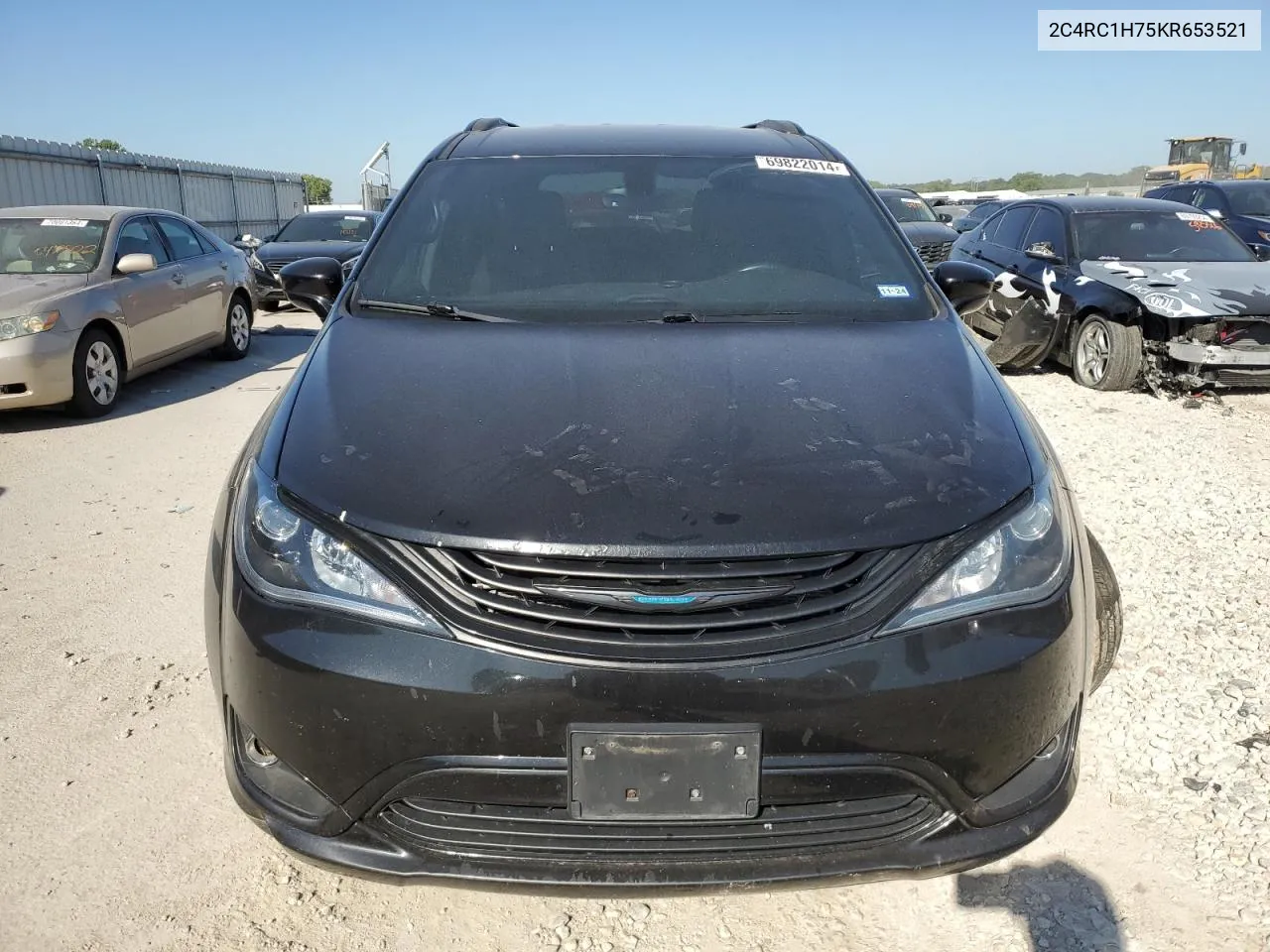 2019 Chrysler Pacifica Hybrid Touring Plus VIN: 2C4RC1H75KR653521 Lot: 69822014