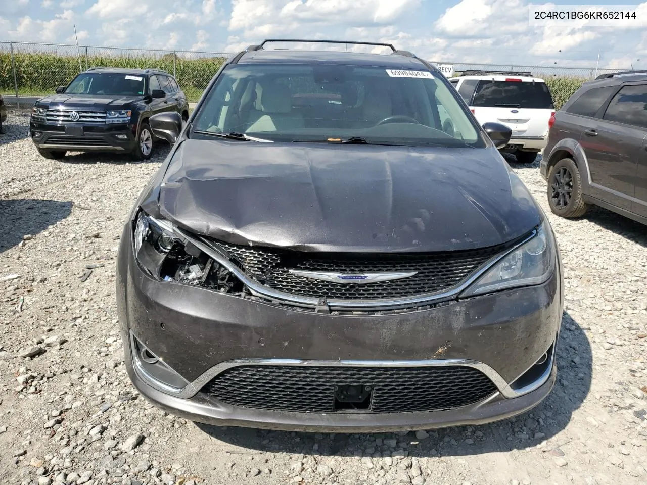 2019 Chrysler Pacifica Touring L VIN: 2C4RC1BG6KR652144 Lot: 69984044