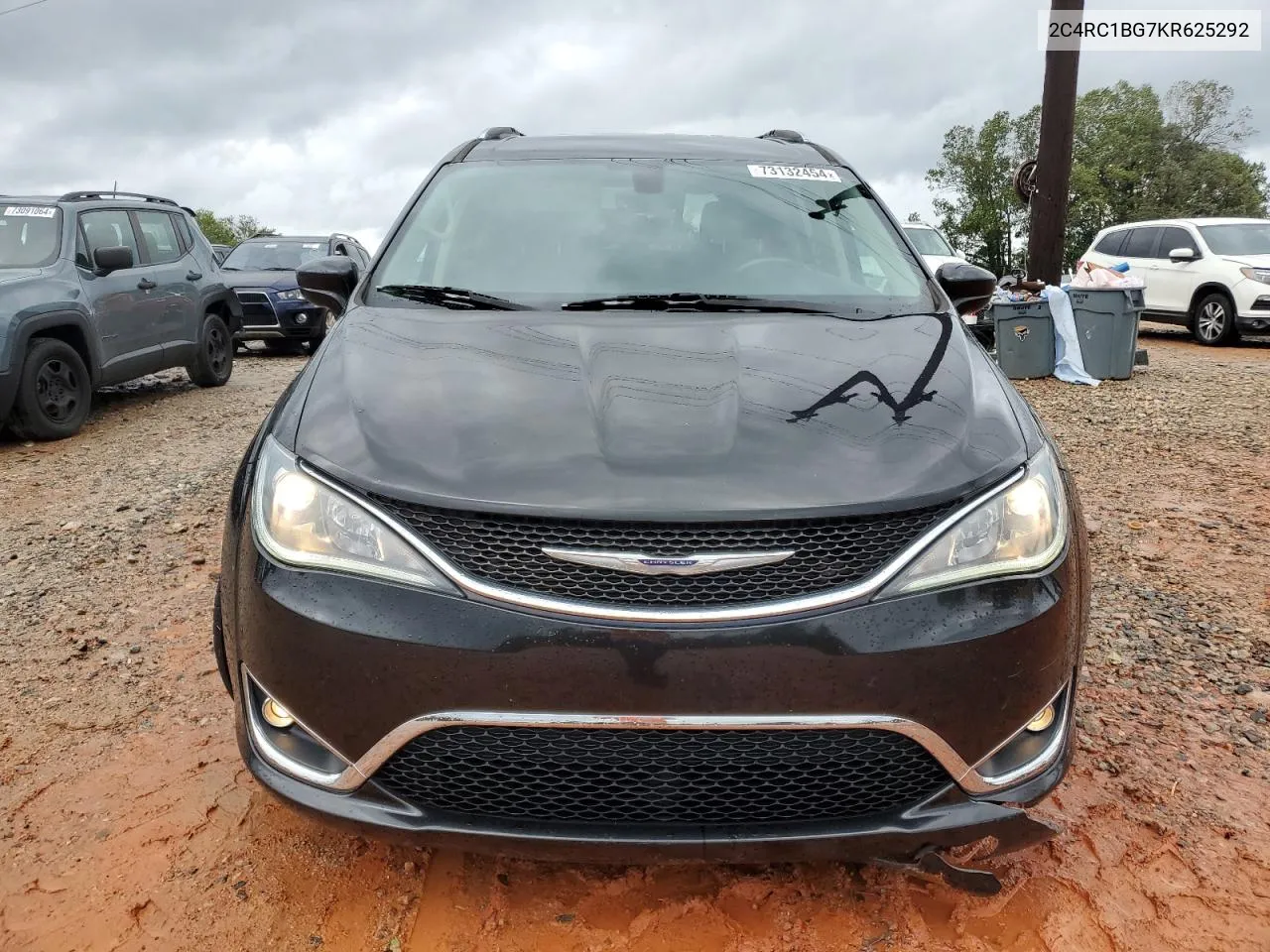 2019 Chrysler Pacifica Touring L VIN: 2C4RC1BG7KR625292 Lot: 73132454