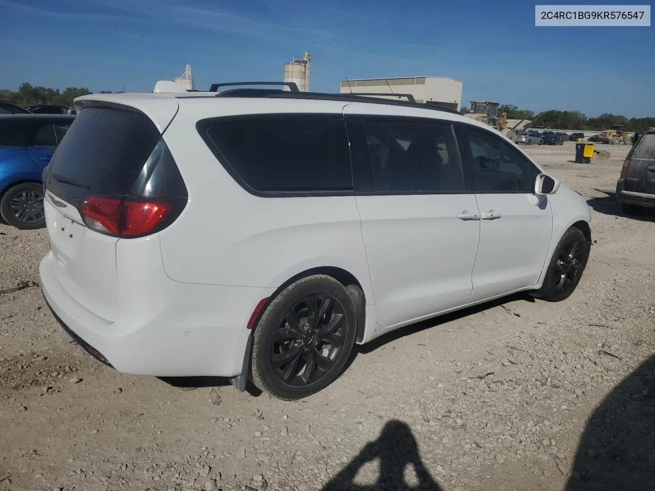 2019 Chrysler Pacifica Touring L VIN: 2C4RC1BG9KR576547 Lot: 73694164