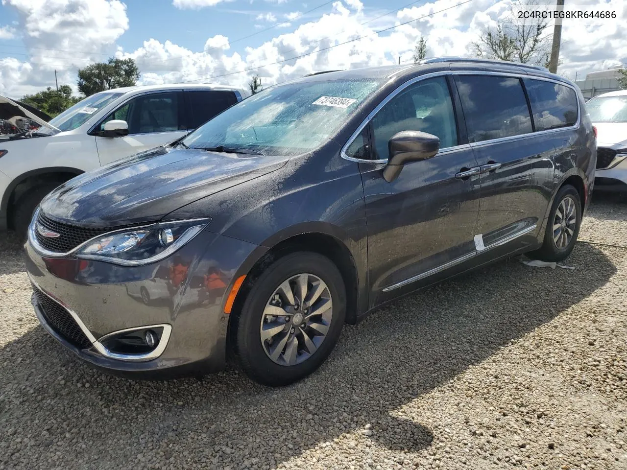 2019 Chrysler Pacifica Touring L Plus VIN: 2C4RC1EG8KR644686 Lot: 73746394