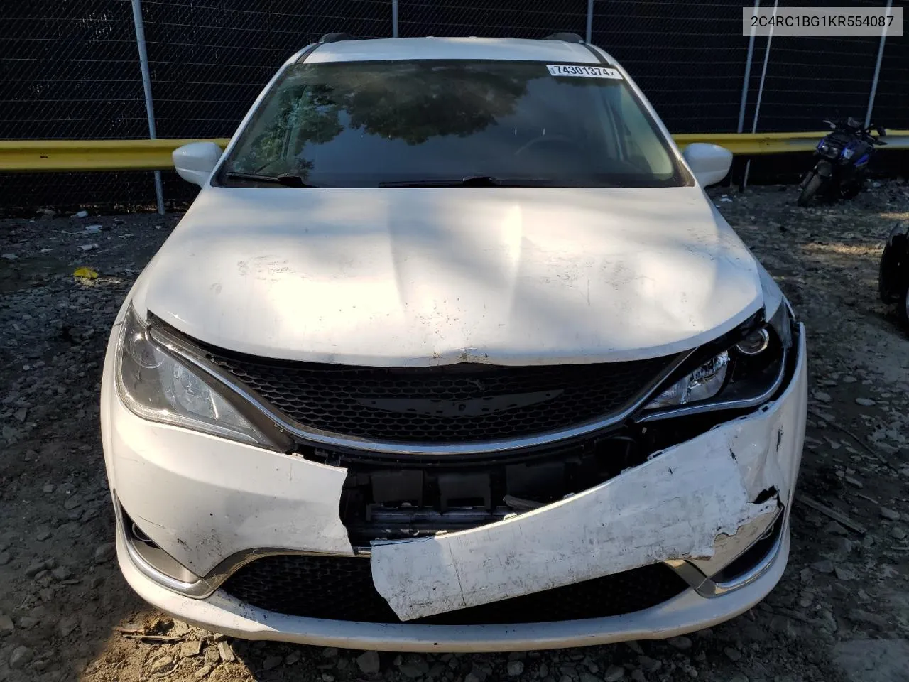 2019 Chrysler Pacifica Touring L VIN: 2C4RC1BG1KR554087 Lot: 74301374