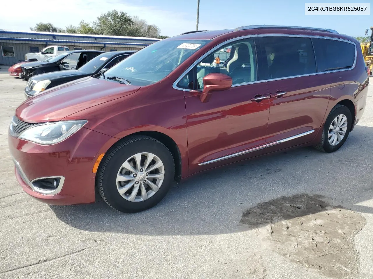 2019 Chrysler Pacifica Touring L VIN: 2C4RC1BG8KR625057 Lot: 75424784