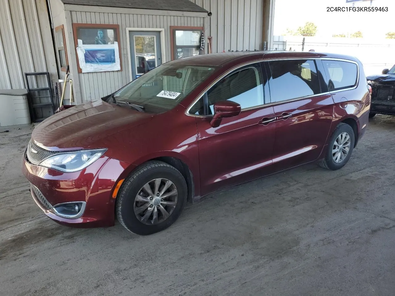 2019 Chrysler Pacifica Touring Plus VIN: 2C4RC1FG3KR559463 Lot: 76479404