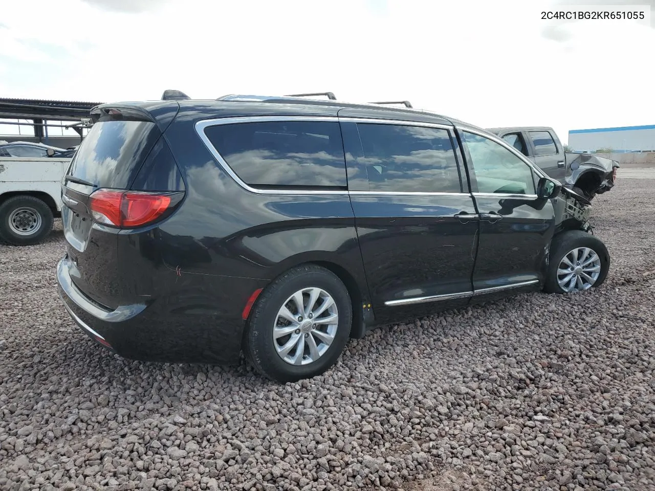 2019 Chrysler Pacifica Touring L VIN: 2C4RC1BG2KR651055 Lot: 76798184