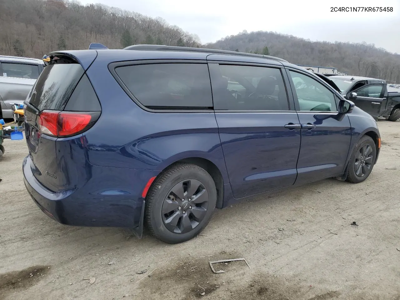 2019 Chrysler Pacifica Hybrid Limited VIN: 2C4RC1N77KR675458 Lot: 81190224