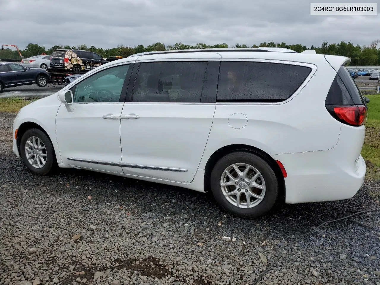 2020 Chrysler Pacifica Touring L VIN: 2C4RC1BG6LR103903 Lot: 67860974