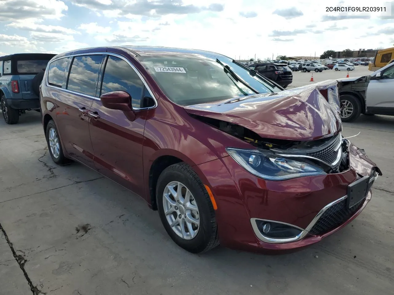 2020 Chrysler Pacifica Touring VIN: 2C4RC1FG9LR203911 Lot: 72543944