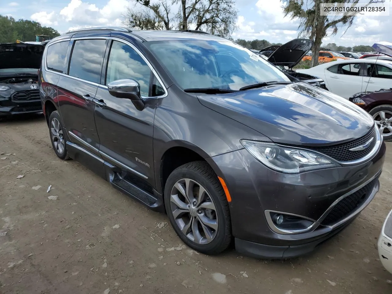 2020 Chrysler Pacifica Limited VIN: 2C4RC1GG2LR128354 Lot: 74604744