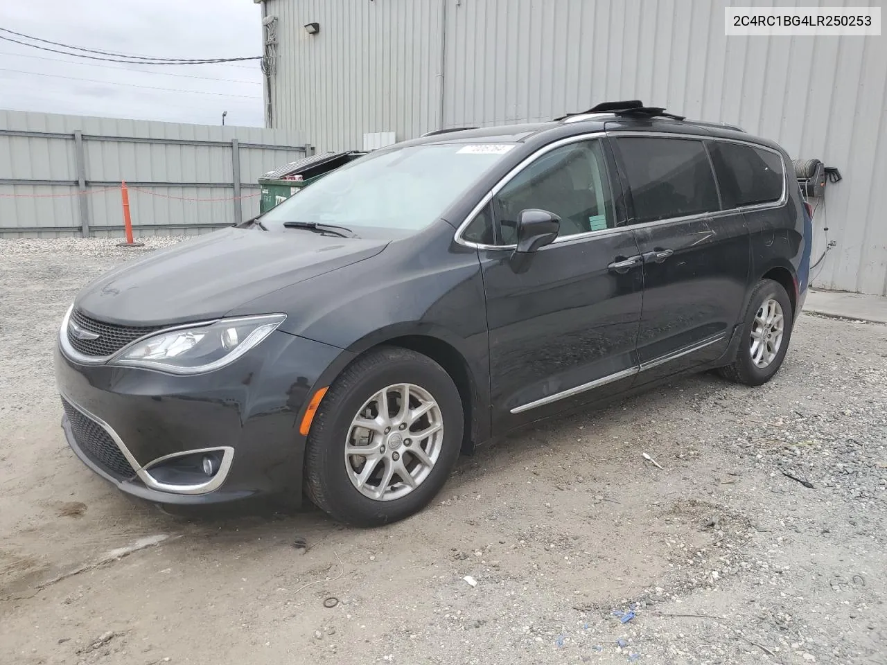 2020 Chrysler Pacifica Touring L VIN: 2C4RC1BG4LR250253 Lot: 77006764