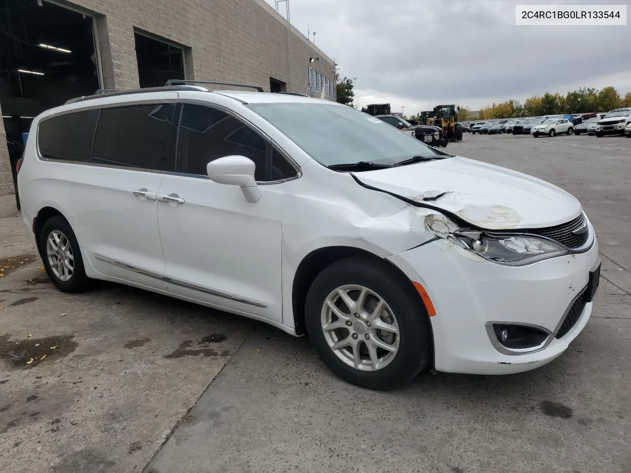 2020 Chrysler Pacifica Touring L VIN: 2C4RC1BG0LR133544 Lot: 77392444