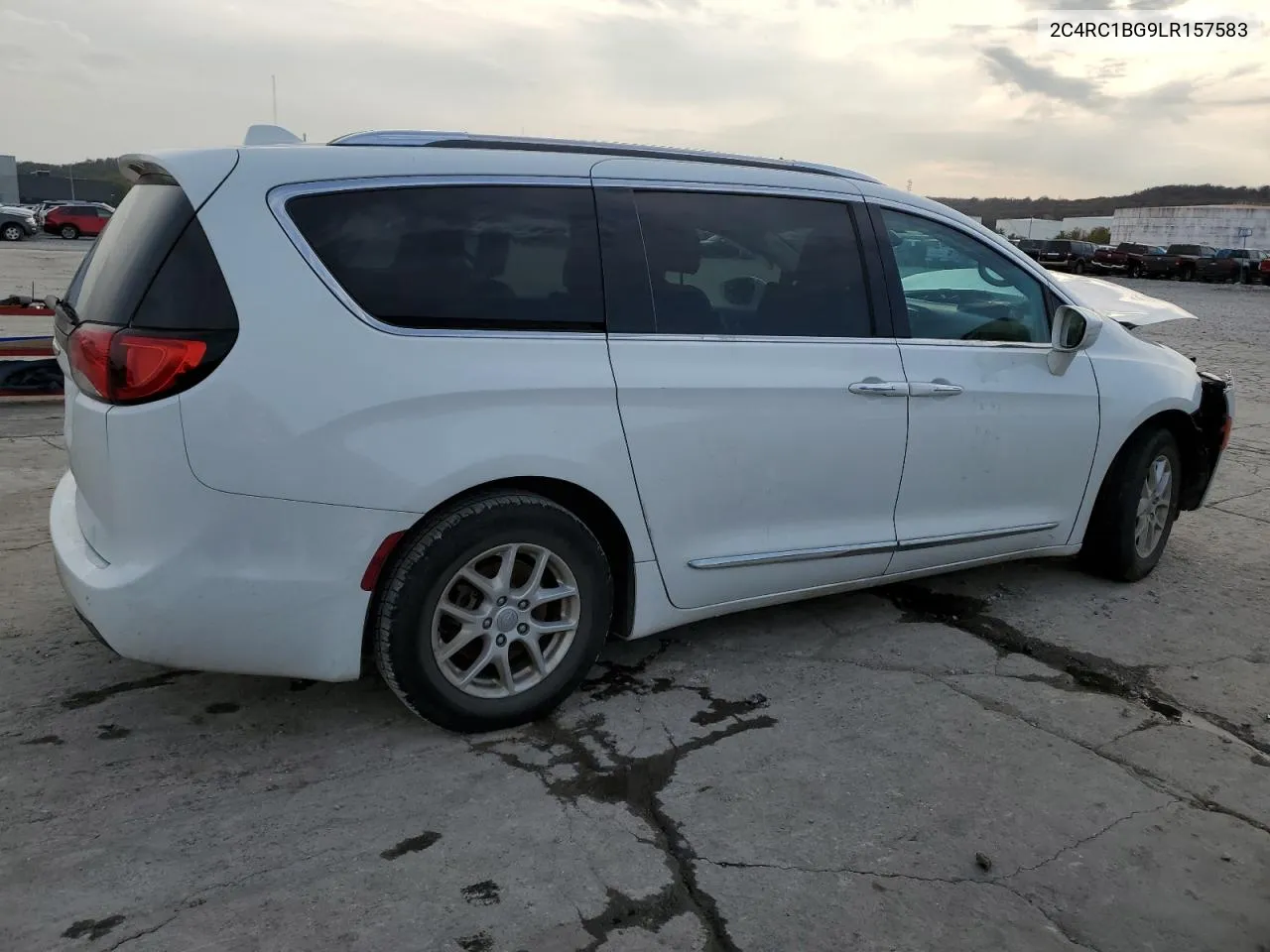 2020 Chrysler Pacifica Touring L VIN: 2C4RC1BG9LR157583 Lot: 79565324