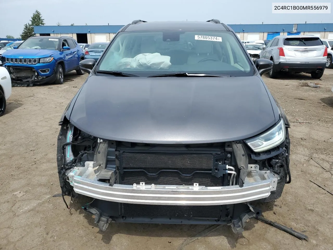 2021 Chrysler Pacifica Touring L VIN: 2C4RC1BG0MR556979 Lot: 57805374