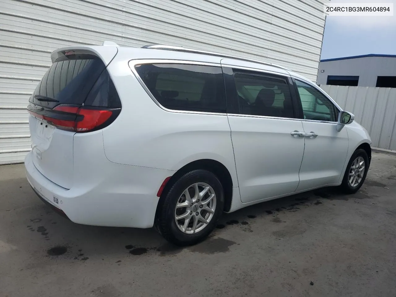 2021 Chrysler Pacifica Touring L VIN: 2C4RC1BG3MR604894 Lot: 71791984