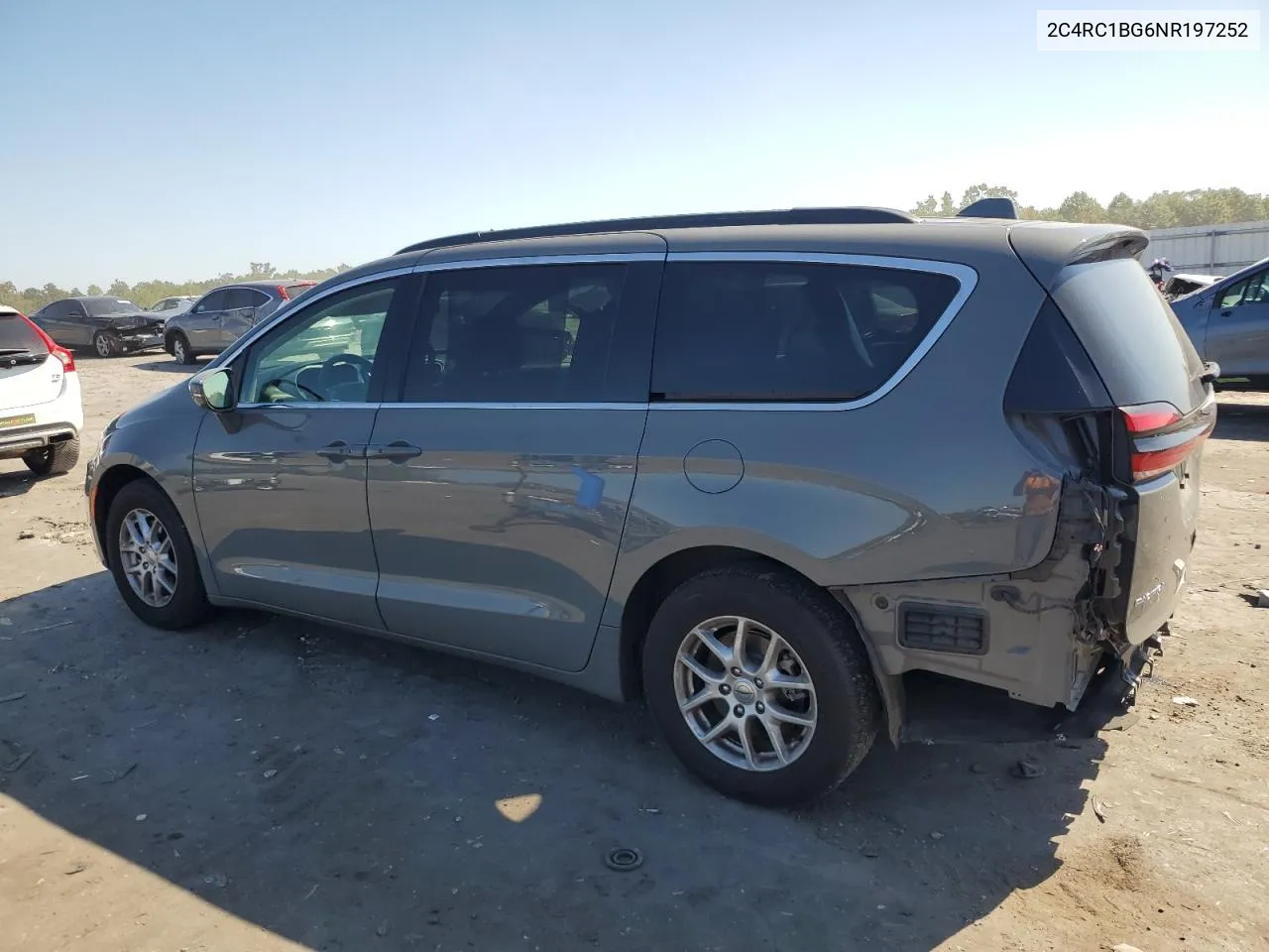 2022 Chrysler Pacifica Touring L VIN: 2C4RC1BG6NR197252 Lot: 68929584