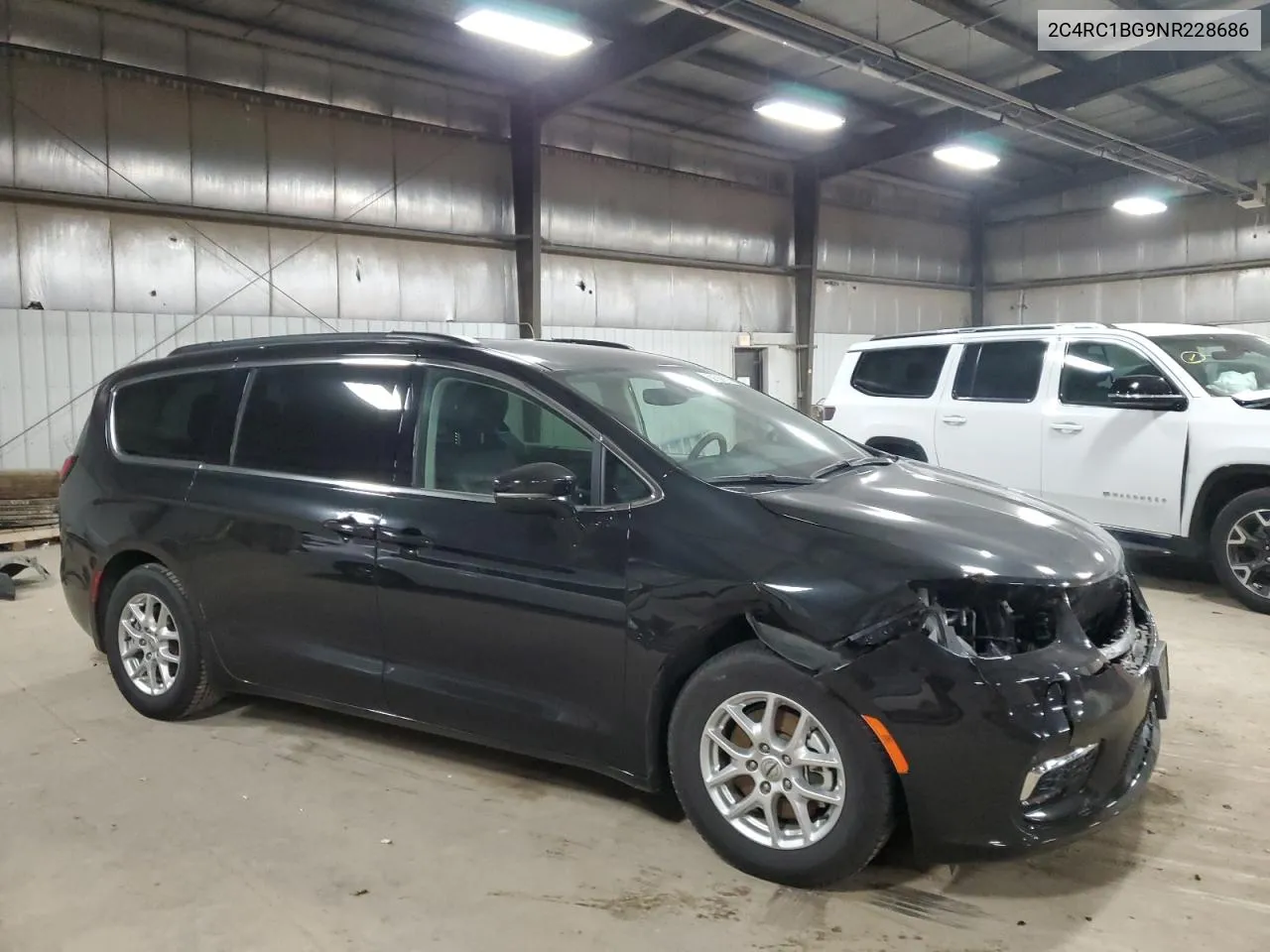 2022 Chrysler Pacifica Touring L VIN: 2C4RC1BG9NR228686 Lot: 81507324